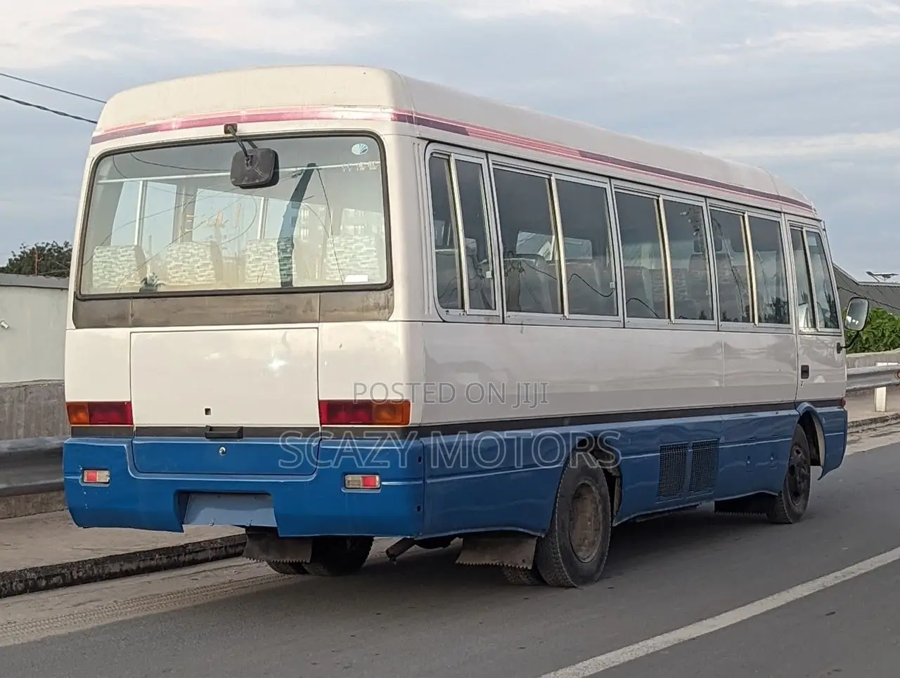 Mitsubishi Fuso Rosa 1993