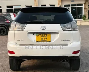 Toyota Harrier 2006 White