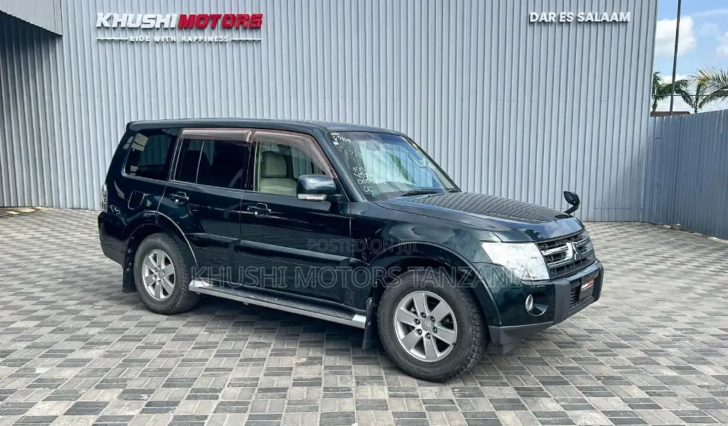 Mitsubishi Pajero 2006 Green