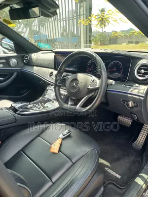 Mercedes-Benz E250 2017 Black