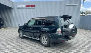Mitsubishi Pajero 2006 Green