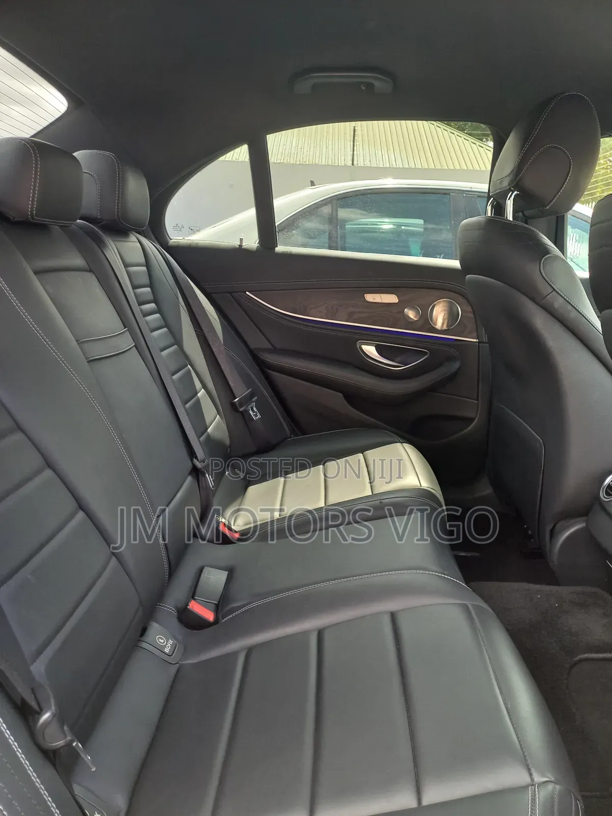 Mercedes-Benz E250 2017 Black