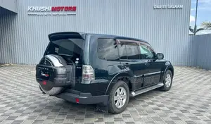 Mitsubishi Pajero 2006 Green