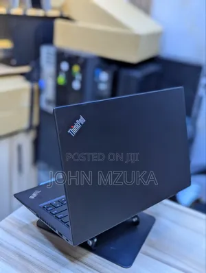 New Laptop Lenovo Thinkpad T490s 16GB Intel Core I5 SSD 256GB
