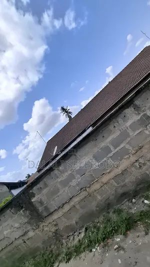 6bdrm Bungalow in Sinza Kwa Manyola for sale