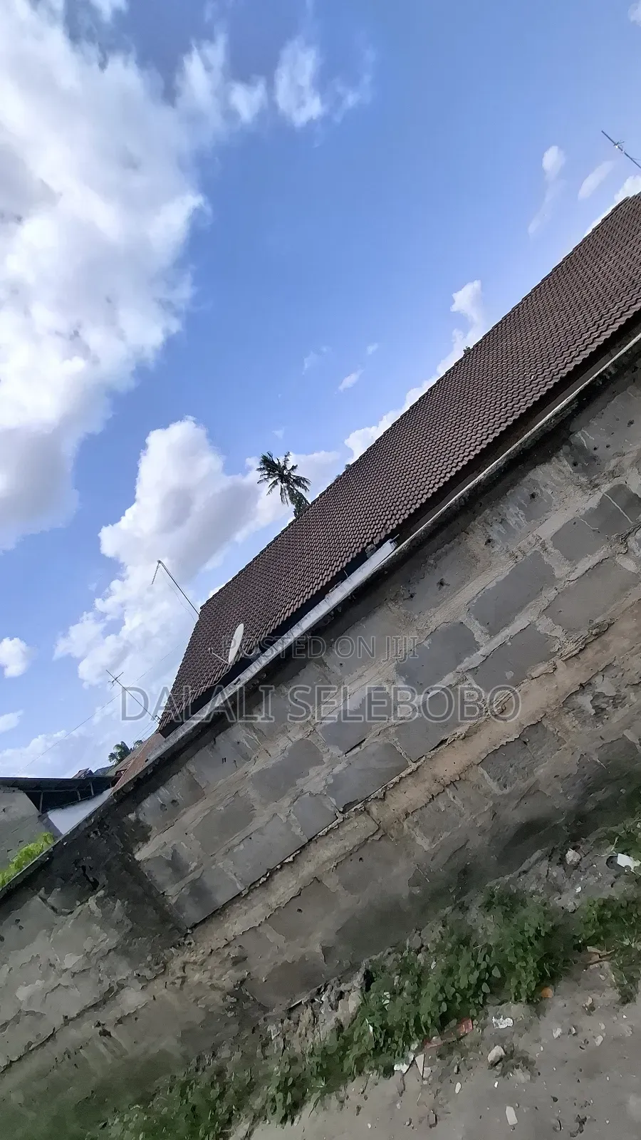 6bdrm Bungalow in Sinza Kwa Manyola for sale
