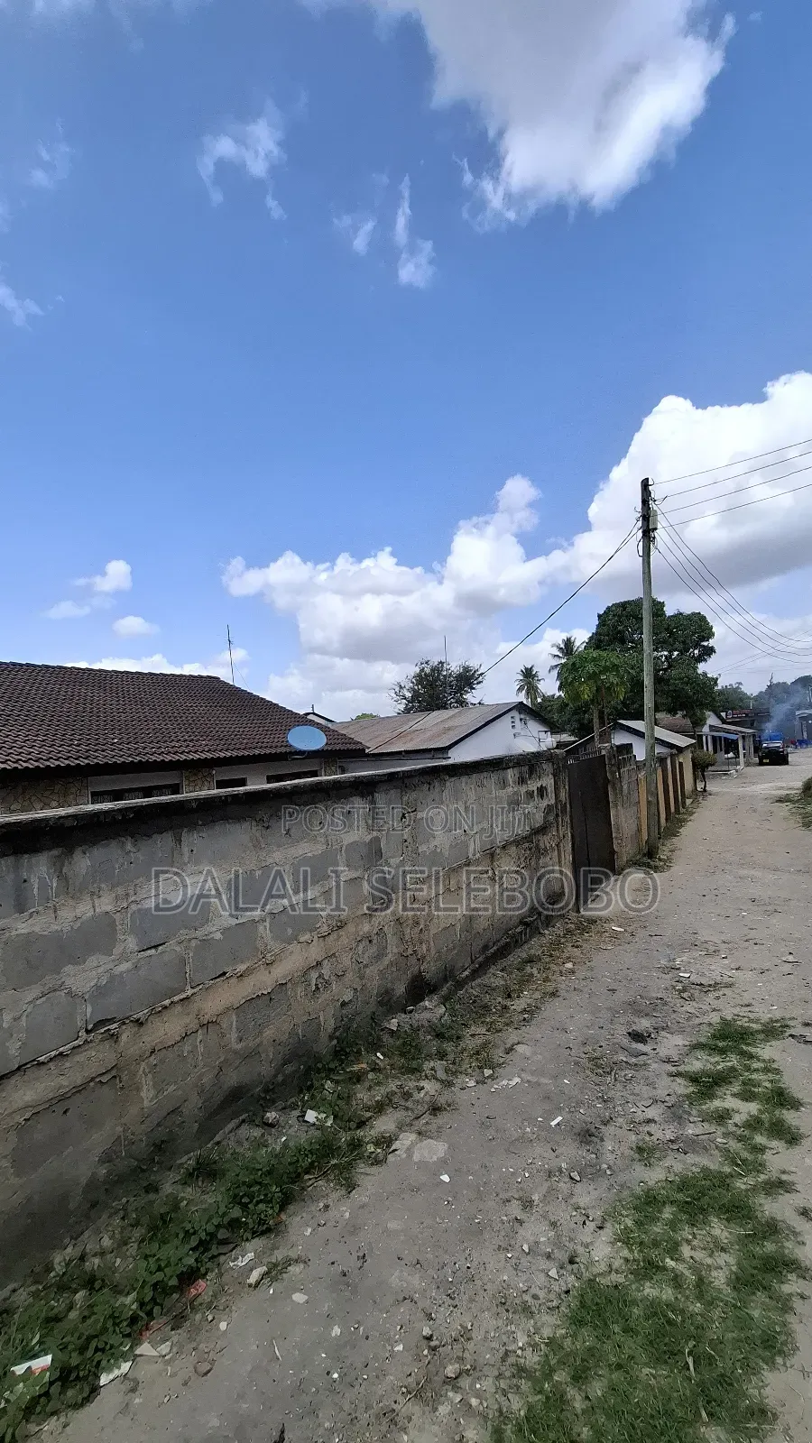 6bdrm Bungalow in Sinza Kwa Manyola for sale