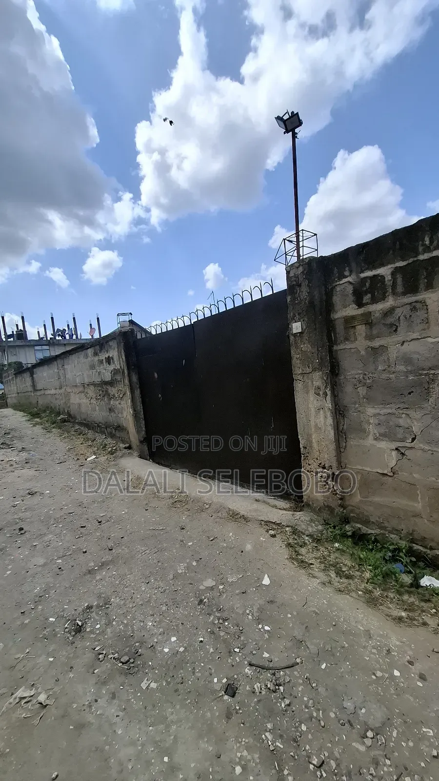 6bdrm Bungalow in Sinza Kwa Manyola for sale