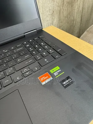 New Laptop HP Omen 16 16GB AMD Ryzen 7 SSD 1T