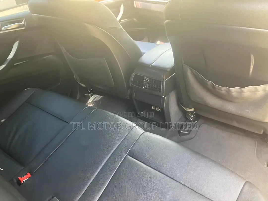 BMW X5 2011 Black