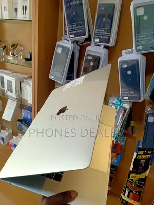 Laptop Apple MacBook Pro 2019 32GB Intel Core I9 SSD 1T