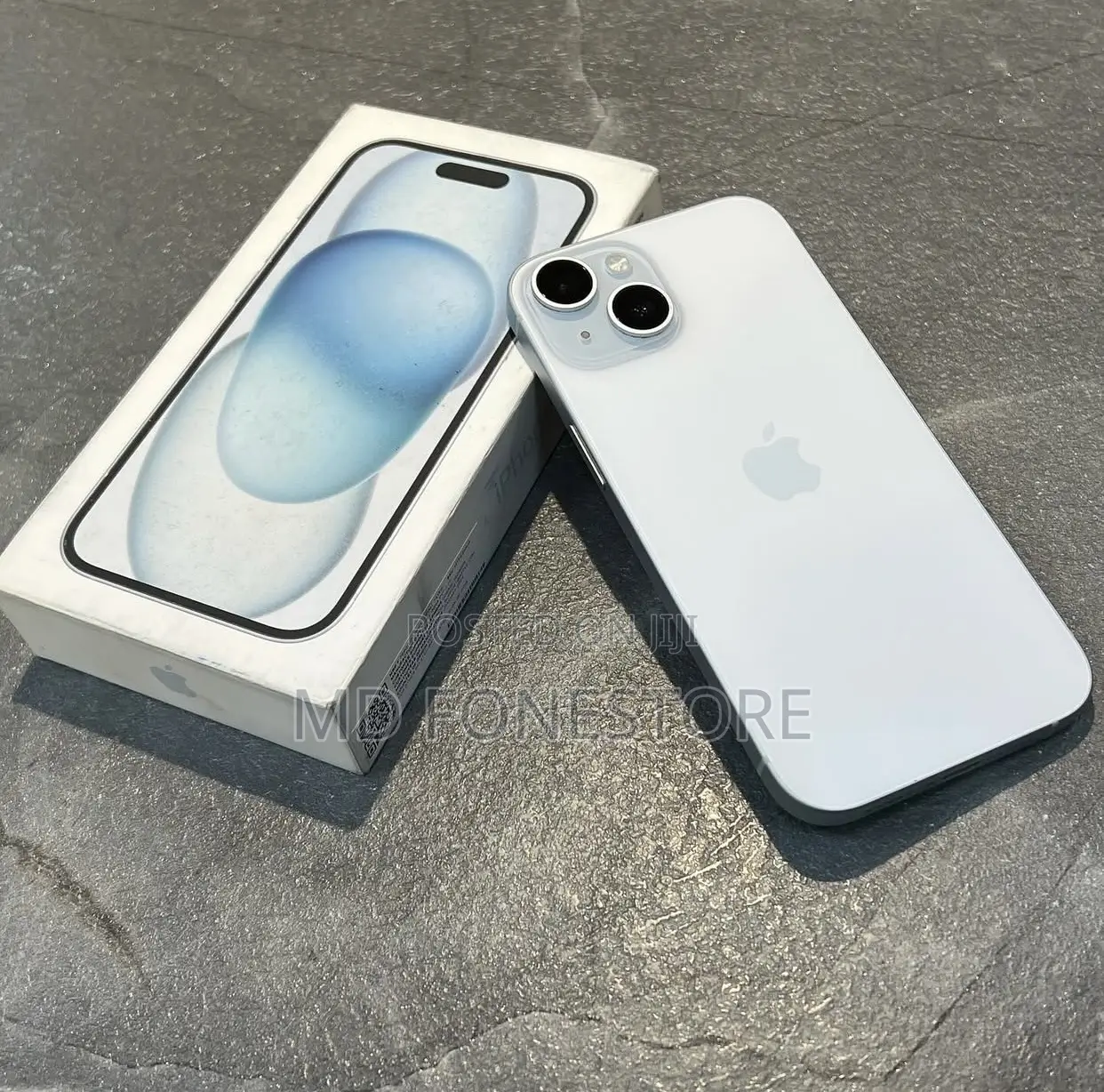 New Apple iPhone 15 128 GB Blue