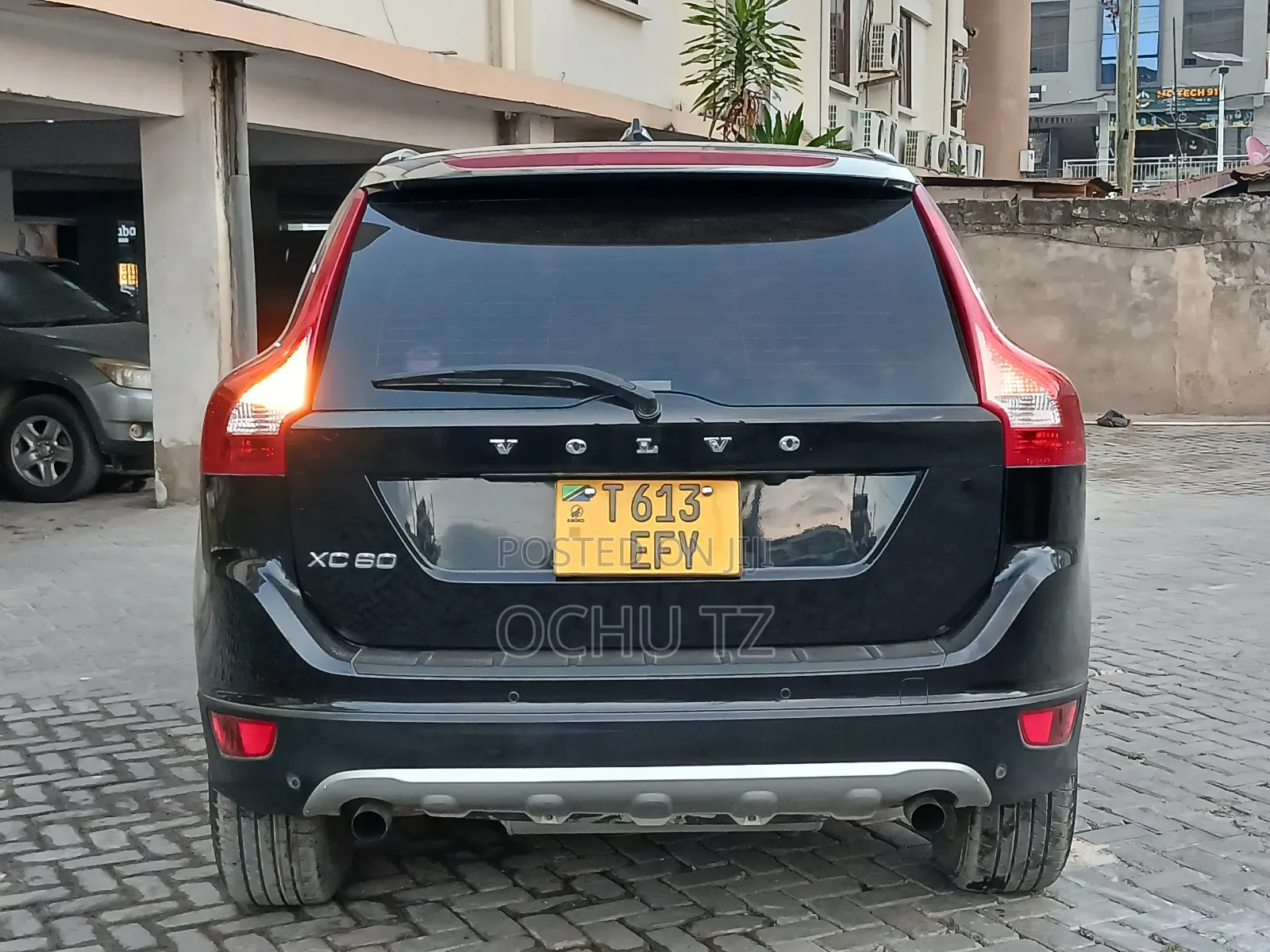 Volvo XC60 2011 Black