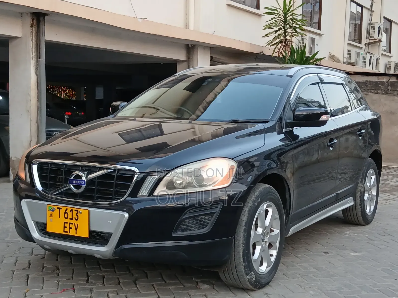 Volvo XC60 2011 Black