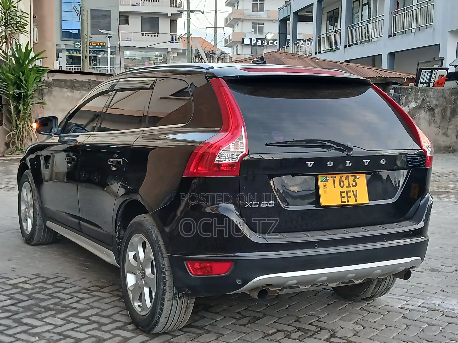Volvo XC60 2011 Black
