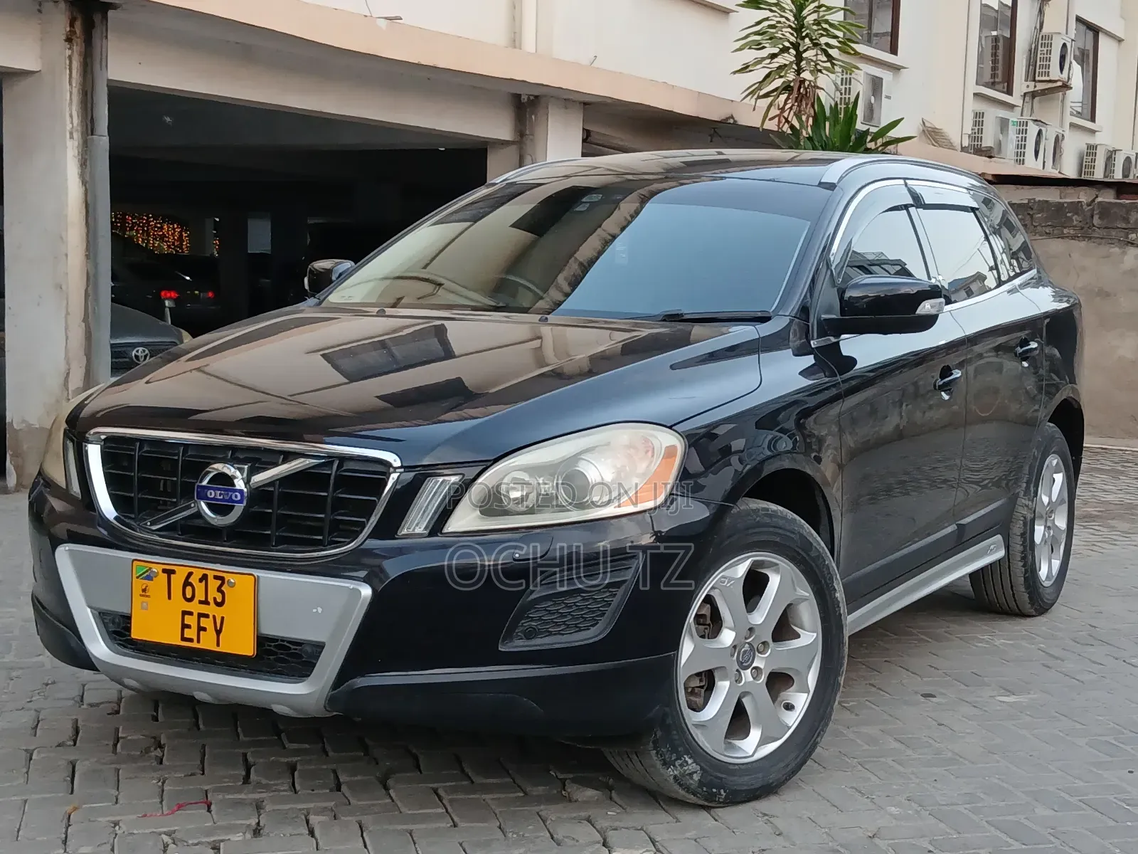 Volvo XC60 2011 Black