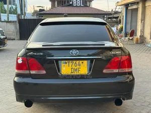 Toyota Crown Royale 2005 Black