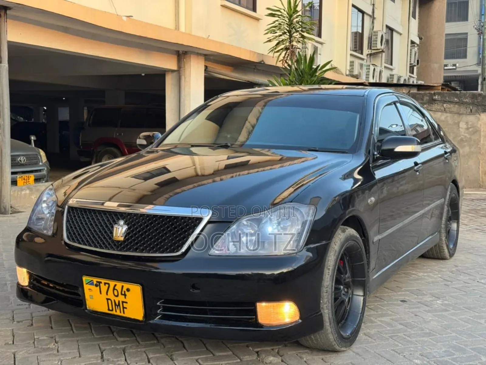 Toyota Crown Royale 2005 Black
