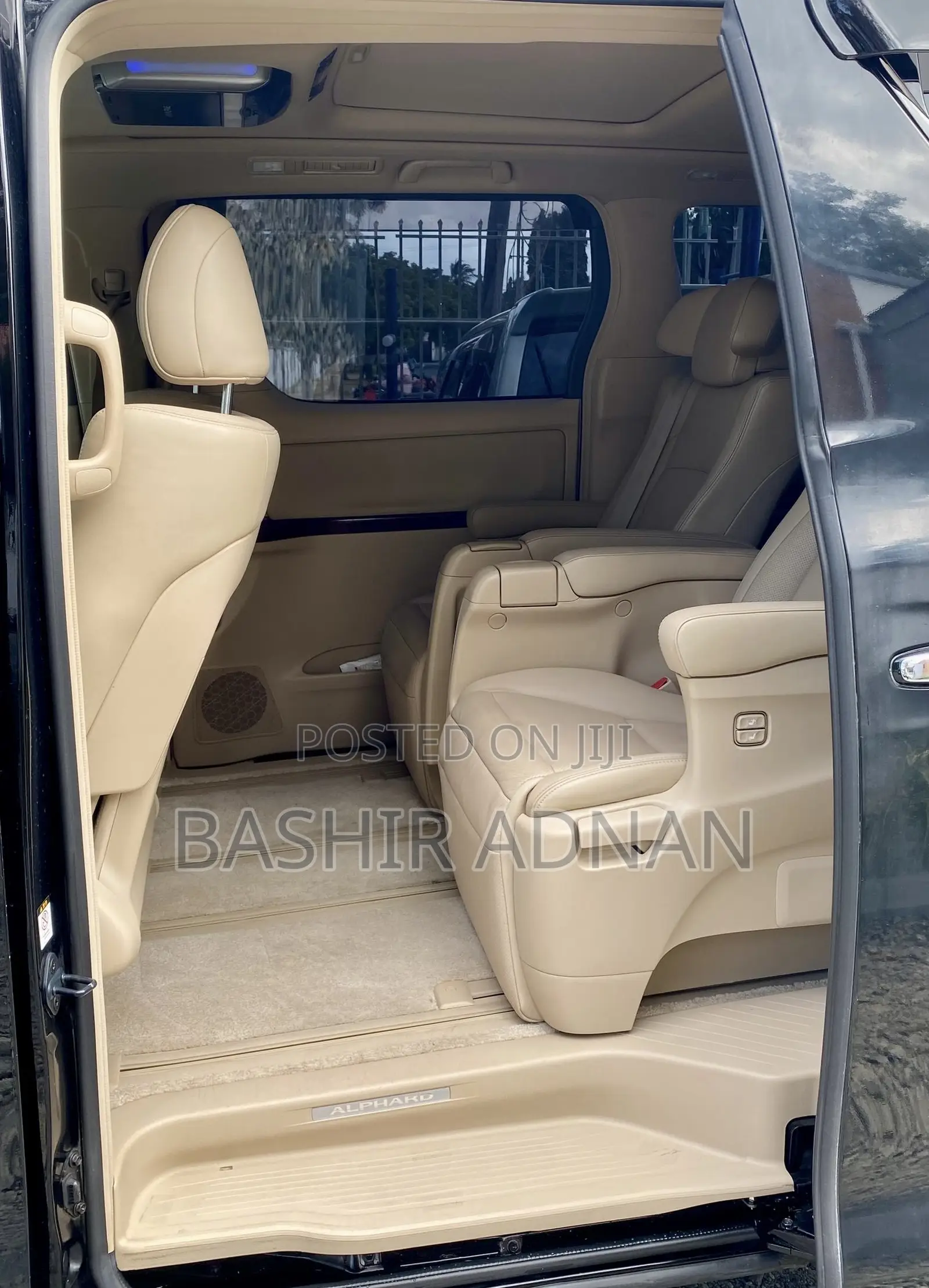 Toyota Alphard 3.5 Petrol FWD 2008 Black