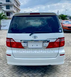 Toyota Alphard 2.4 Petrol FWD 2007 Off white