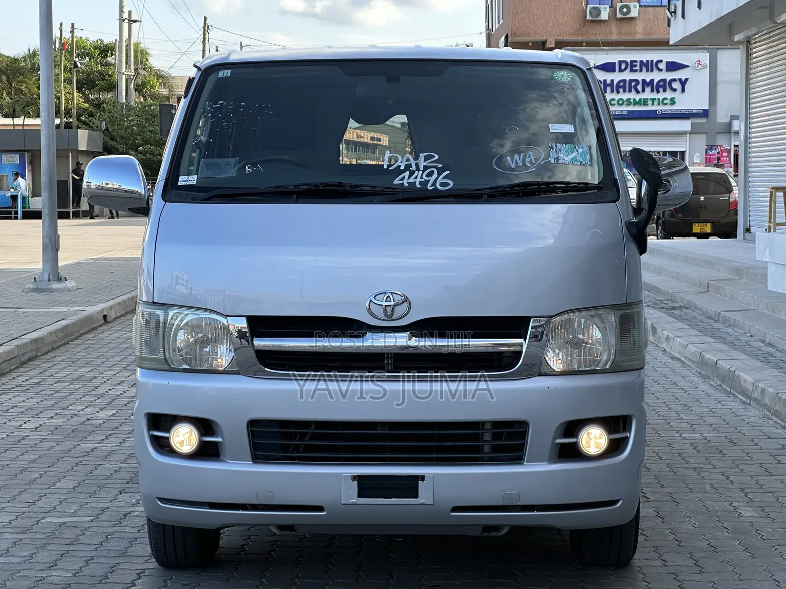 Toyota HiAce 2006 Silver
