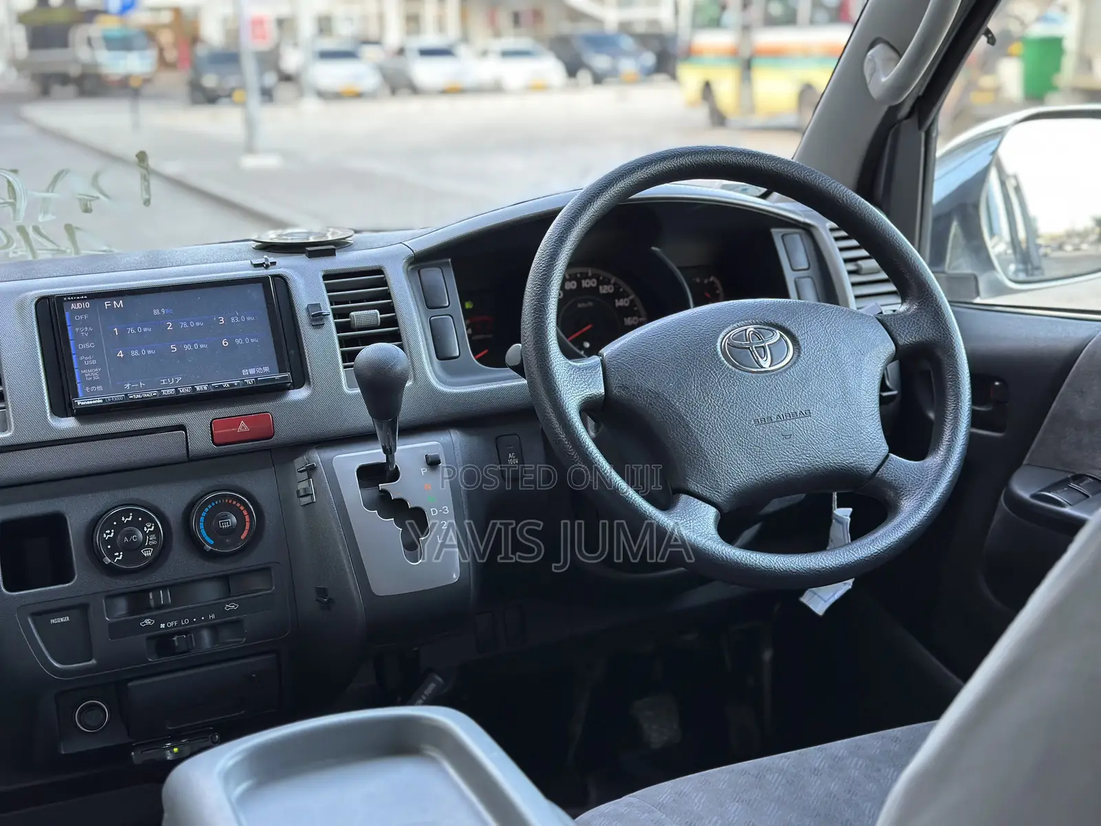 Toyota HiAce 2006 Silver