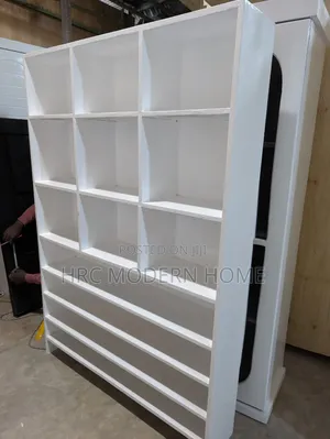 Shoe Rack Kubwa