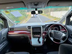 Toyota Alphard 2.4 Petrol AWD 2008 White