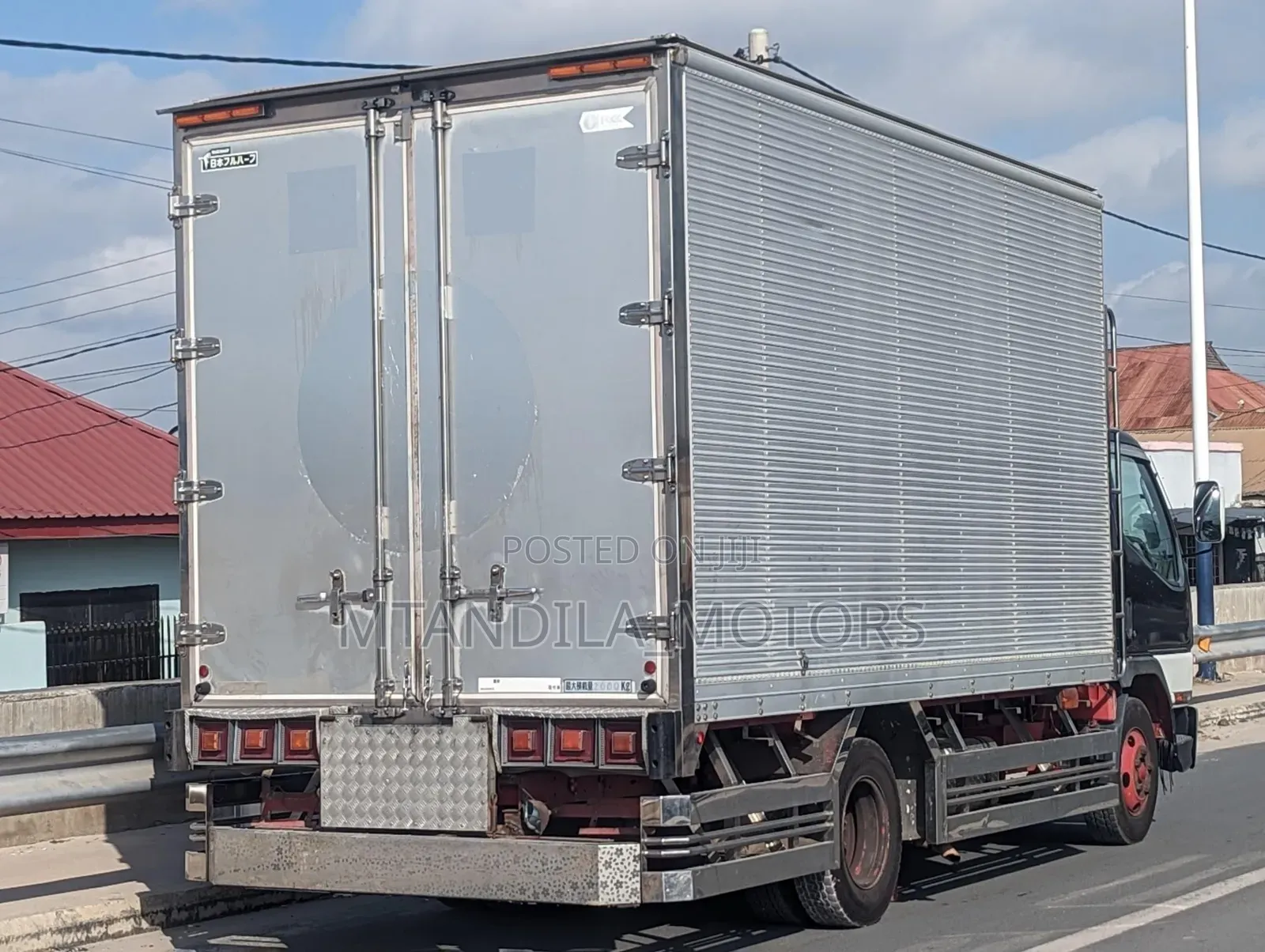 Canter Fridge Food Truck