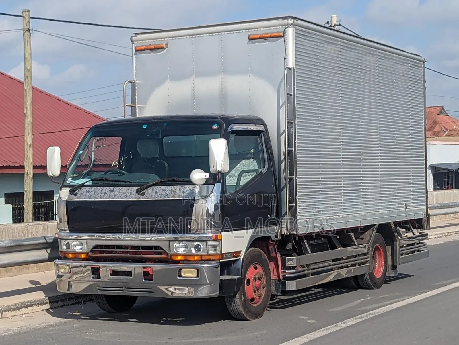 Canter Fridge Food Truck