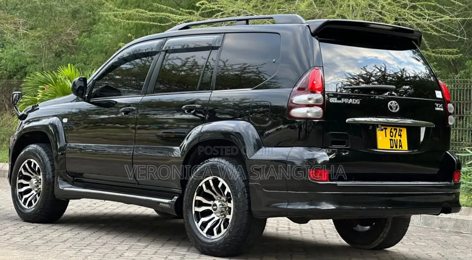 Toyota Land Cruiser Prado 2006 Black