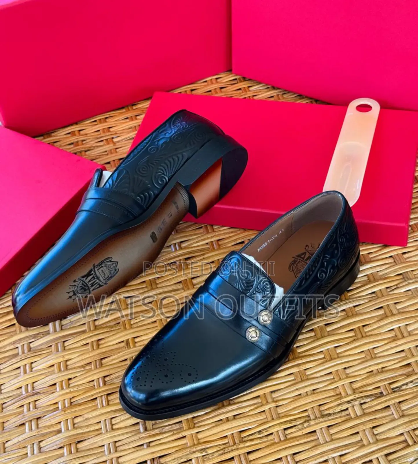 Men's Anax Shoes Officially Suitable