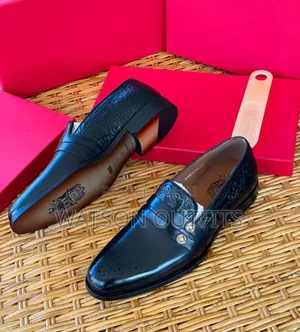 Men's Anax Shoes Officially Suitable