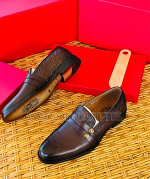 Men's Anax Shoes Officially Suitable