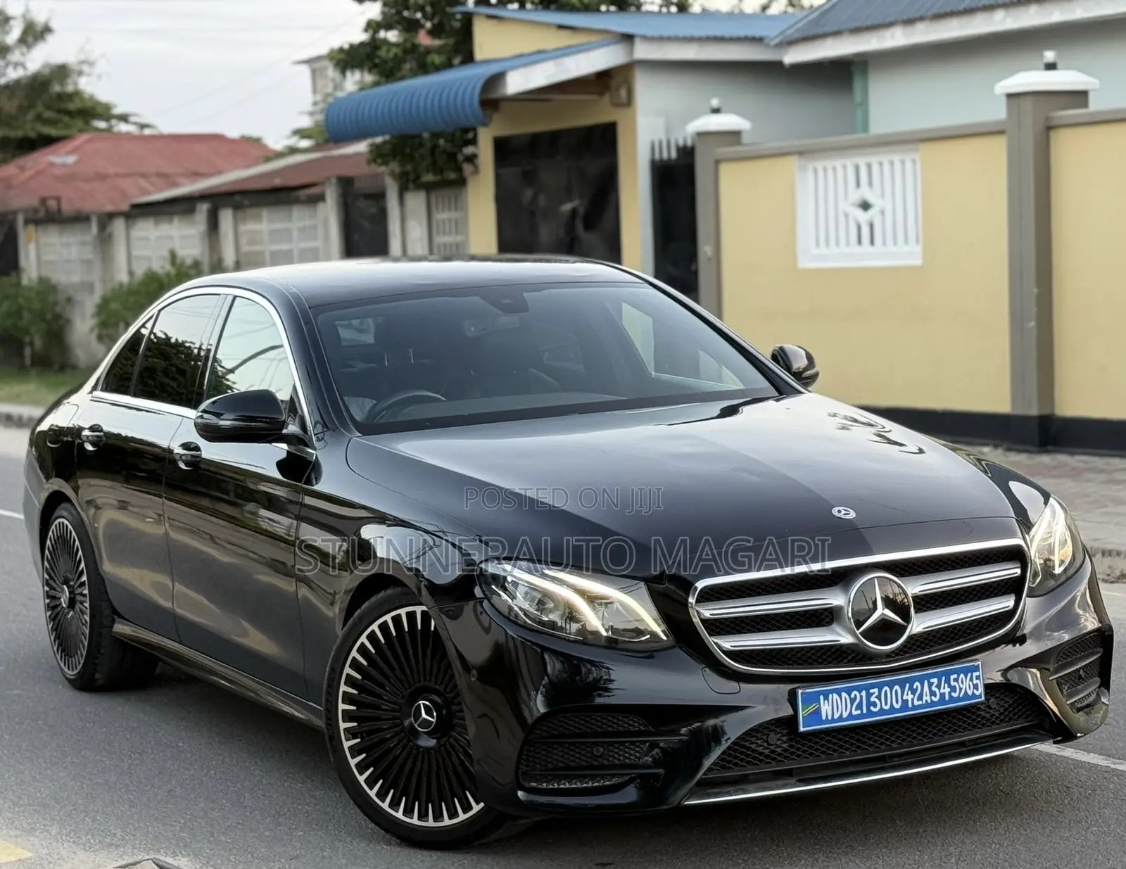 Mercedes-Benz E250 2017 Black