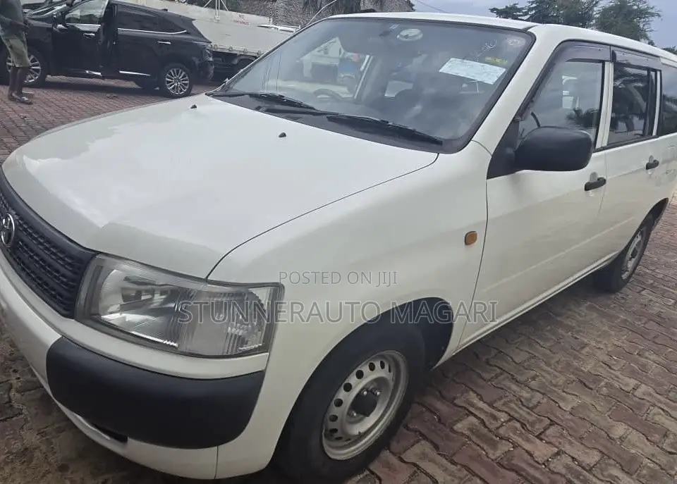 Toyota Probox 2004 White