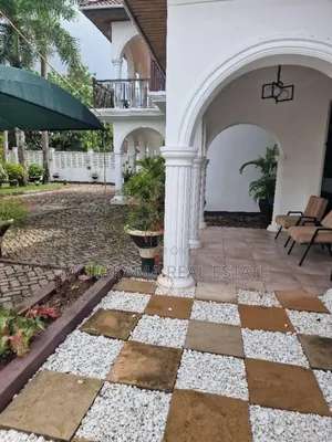 4bdrm Block of Flats in Yusuph Mchakama, Mbezi Beach for sale