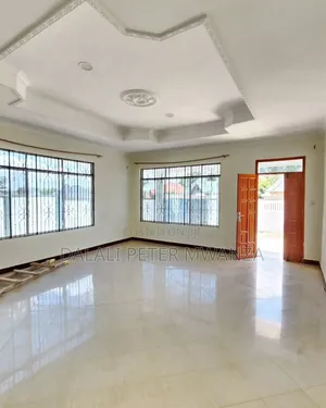 4bdrm House in Rock City, Ilemela for sale