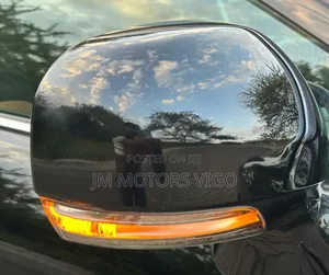 Toyota Crown 2012 Black