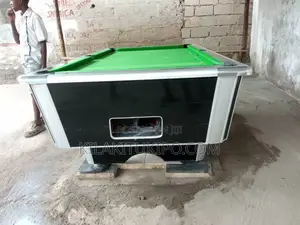 Pool Table in Clean Condition Best Catalogue