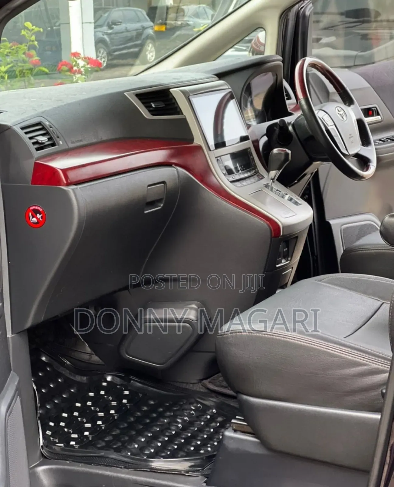 Toyota Vellfire 2008 Black