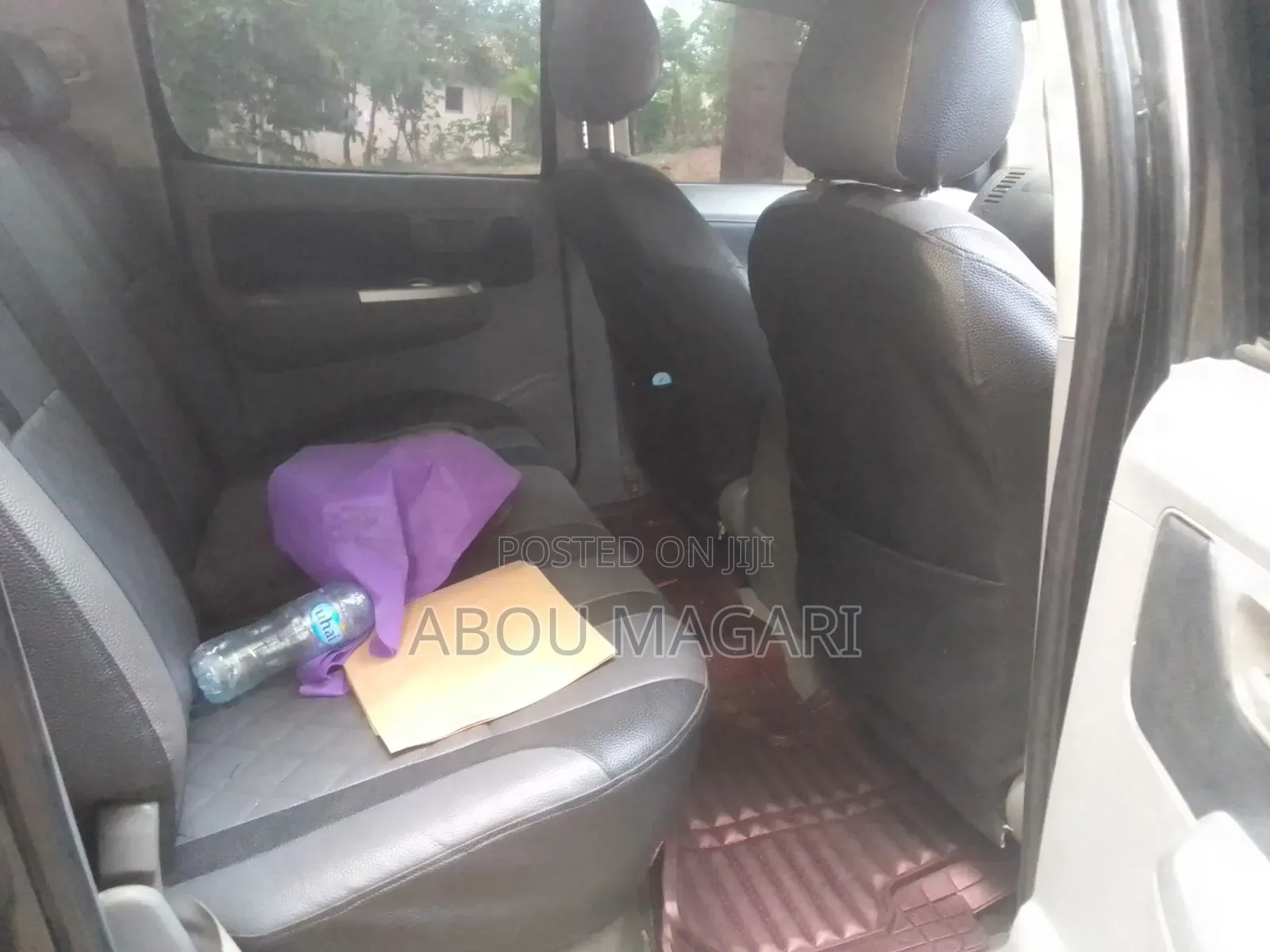 Toyota Hilux 2012 Gray