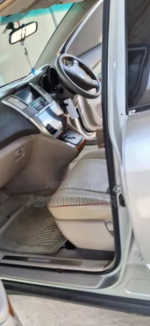 Toyota Harrier 2005 Silver