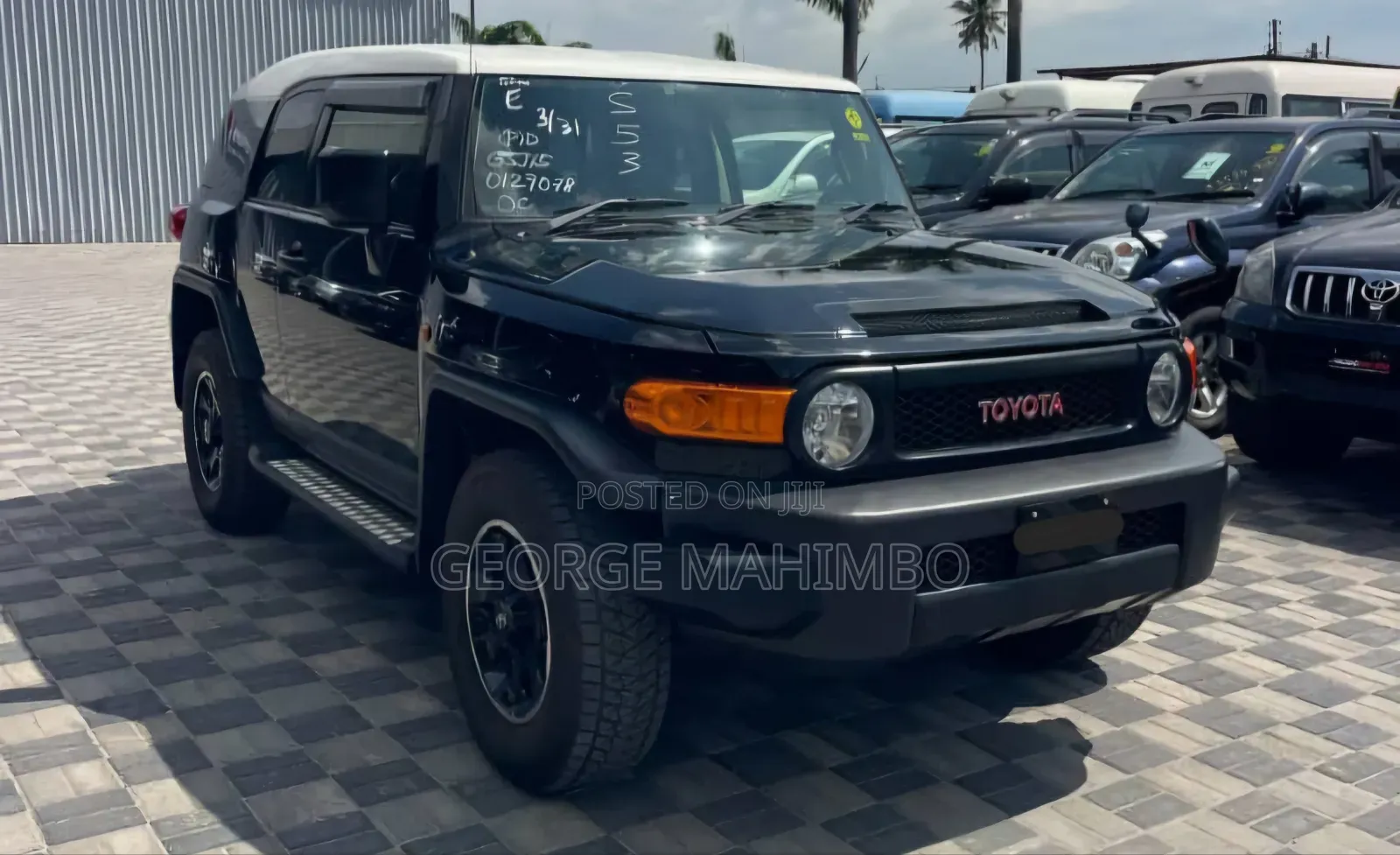 Toyota FJ Cruiser 2014 Black
