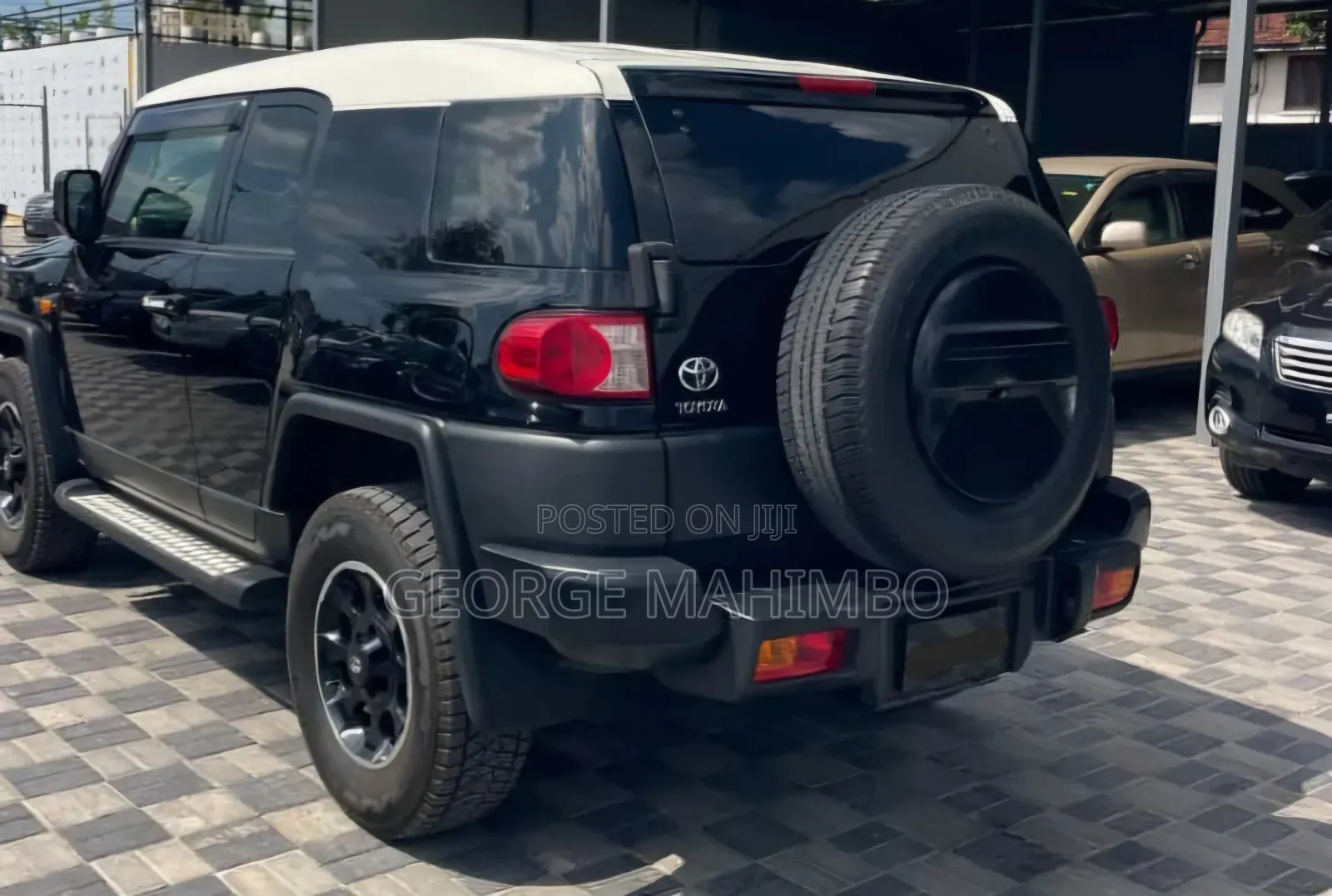 Toyota FJ Cruiser 2014 Black