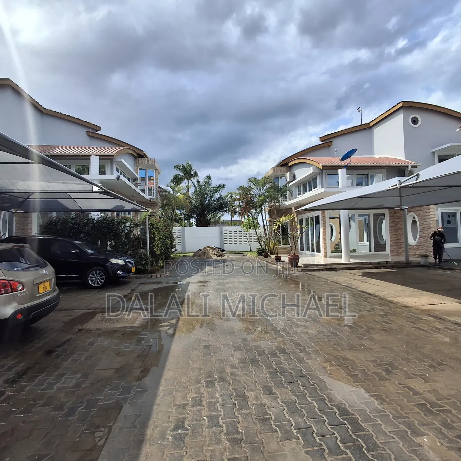 3bdrm Villa in Mbezibeach for rent
