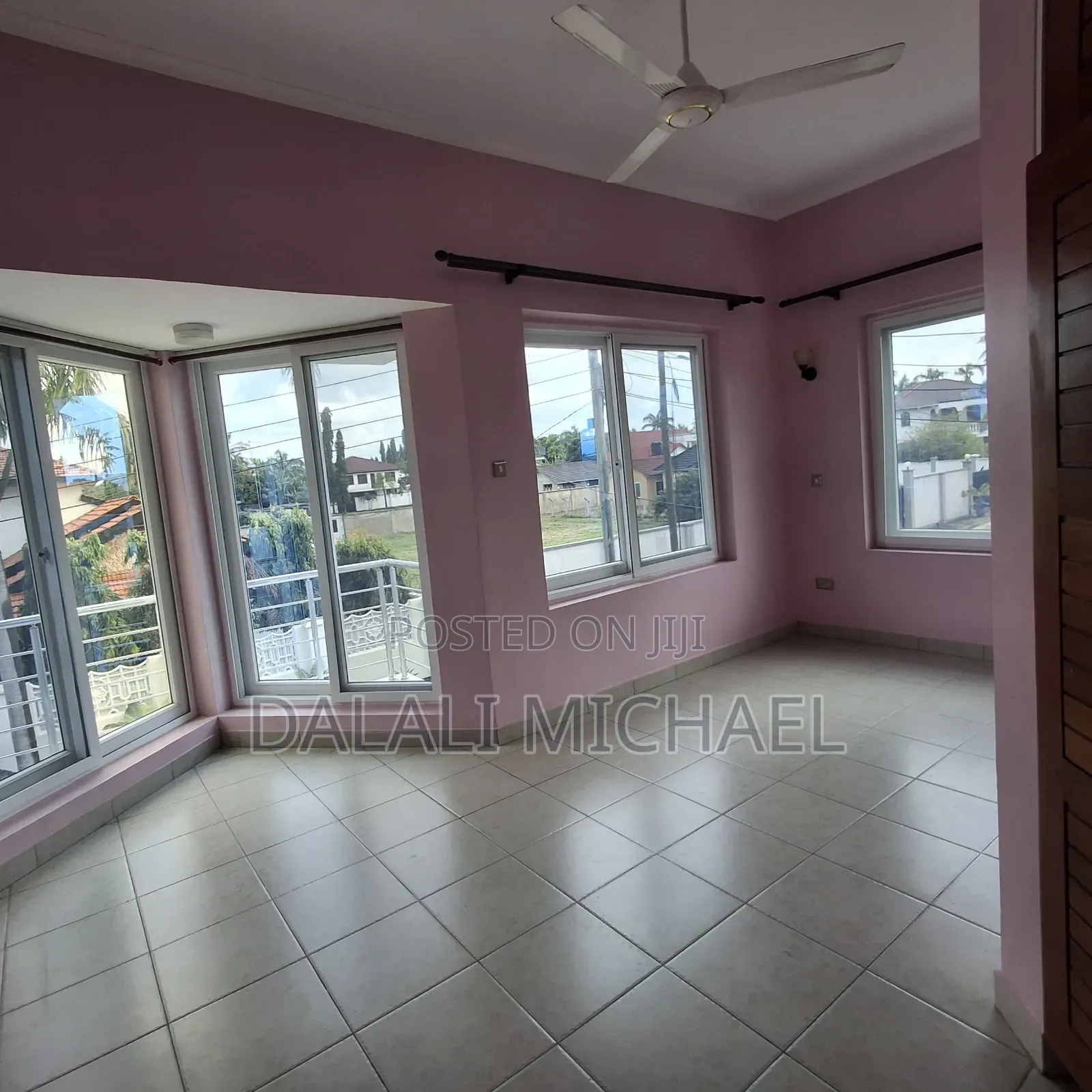 3bdrm Villa in Mbezibeach for rent