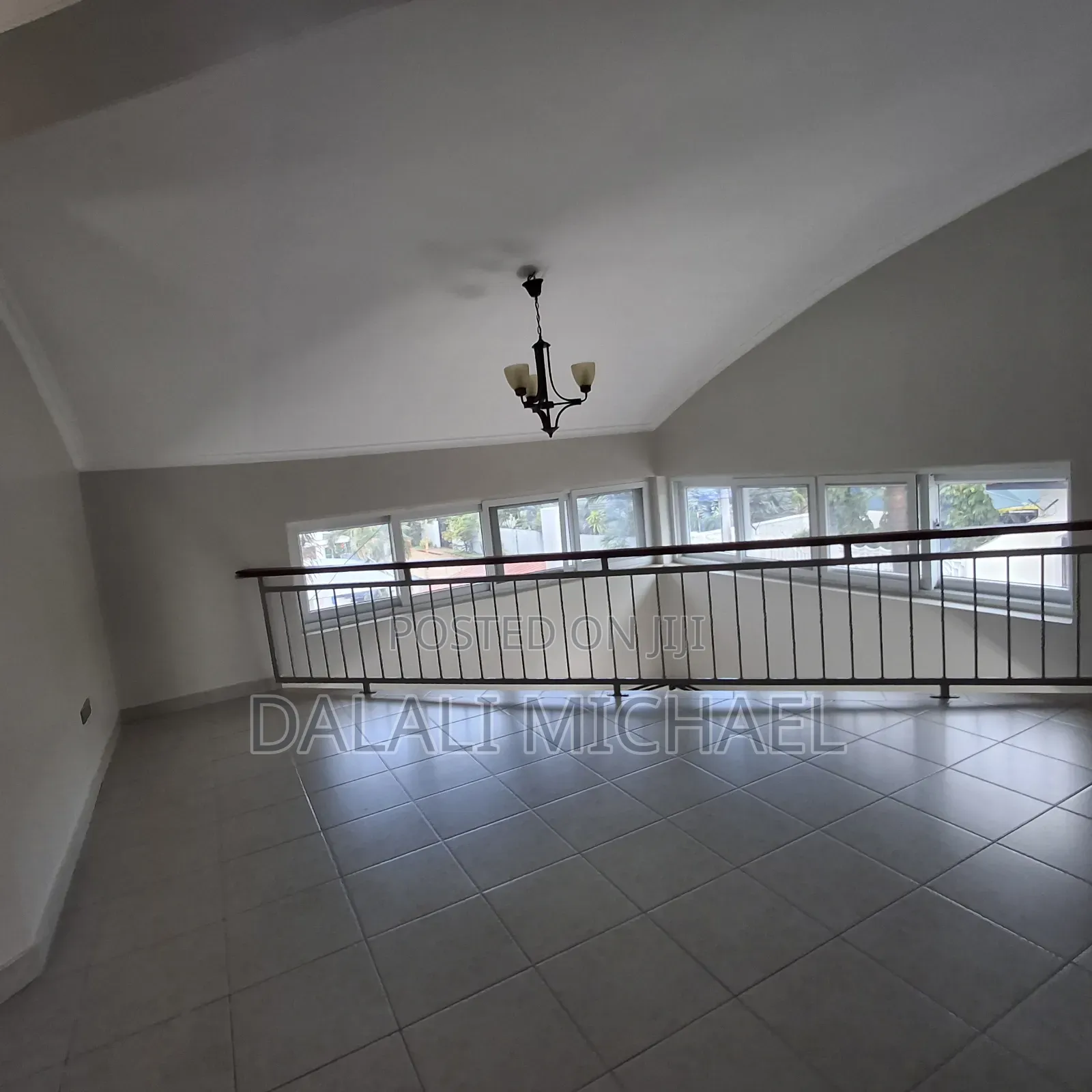 3bdrm Villa in Mbezibeach for rent