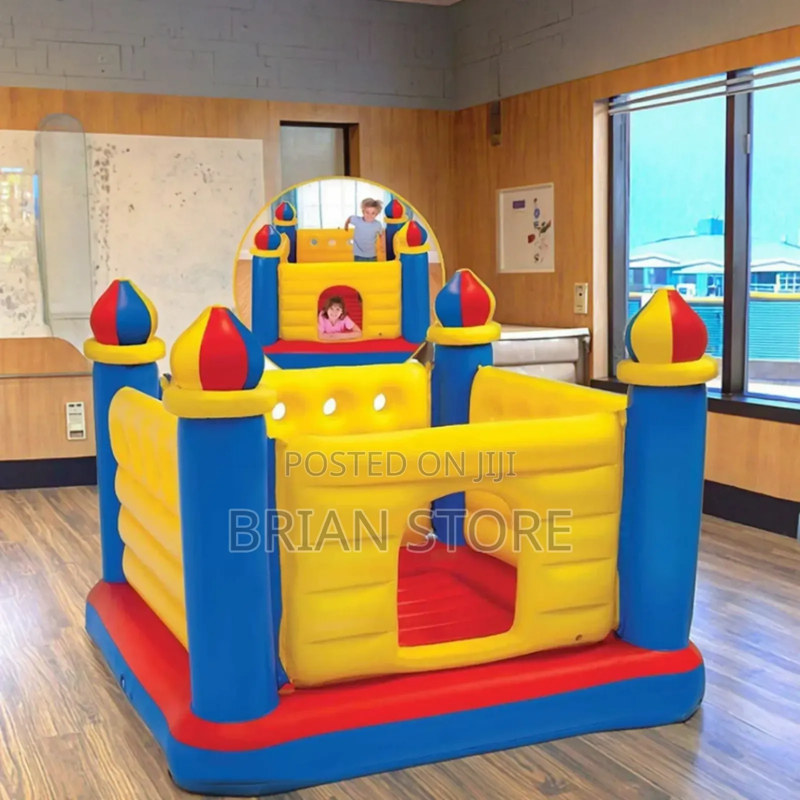Inflatable Jumping Castle/Trampoline (4-6children)