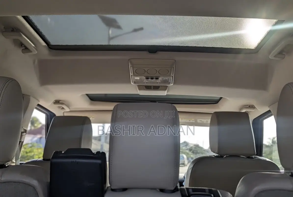 Land Rover Discovery 2013 Black